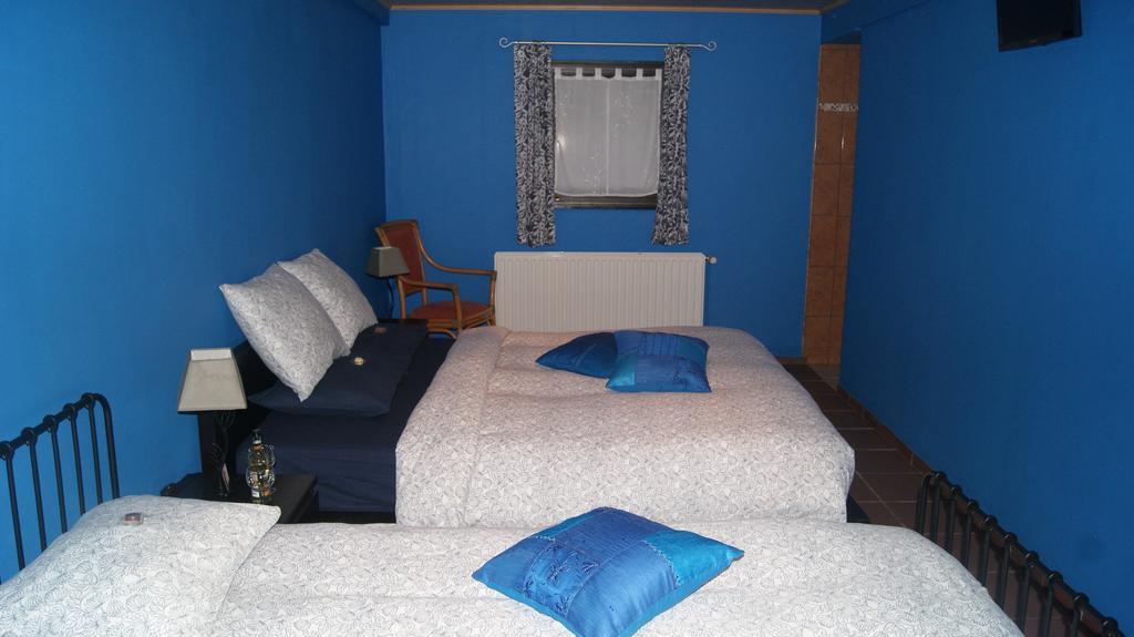 Fleurs-Sauvages Bed & Breakfast Hebronval Oda fotoğraf