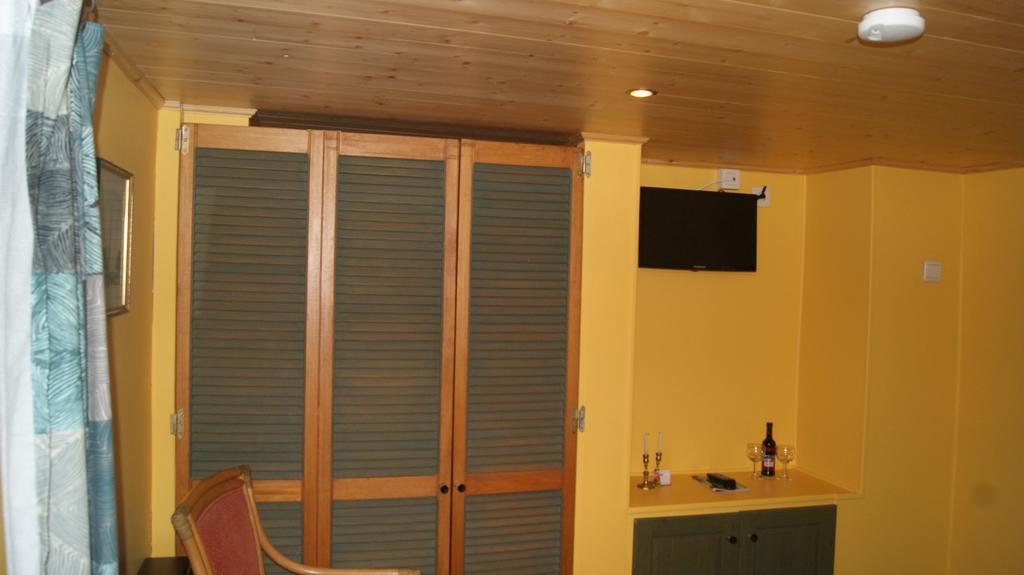 Fleurs-Sauvages Bed & Breakfast Hebronval Oda fotoğraf